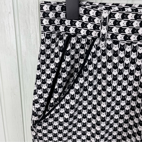 Betabrand Straight Leg Chino Dress Yoga Pants Catstooth Cat Print Size Small - Picture 5 of 9